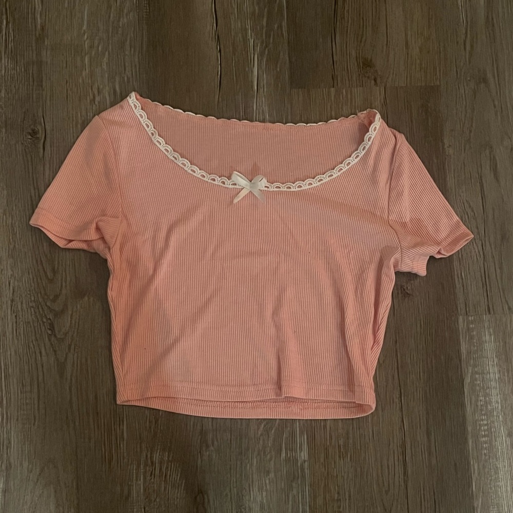 Cute little pink bow shirt
